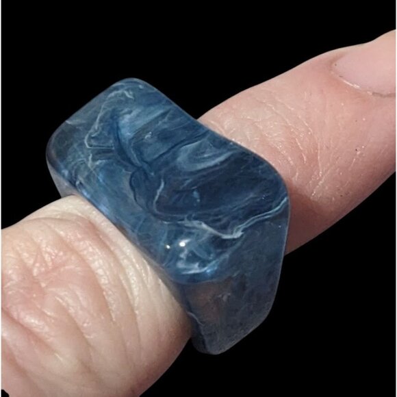 Blue Chunky Abstract Swirl Fashion Ring Size 5 1/2 - Picture 5 of 14